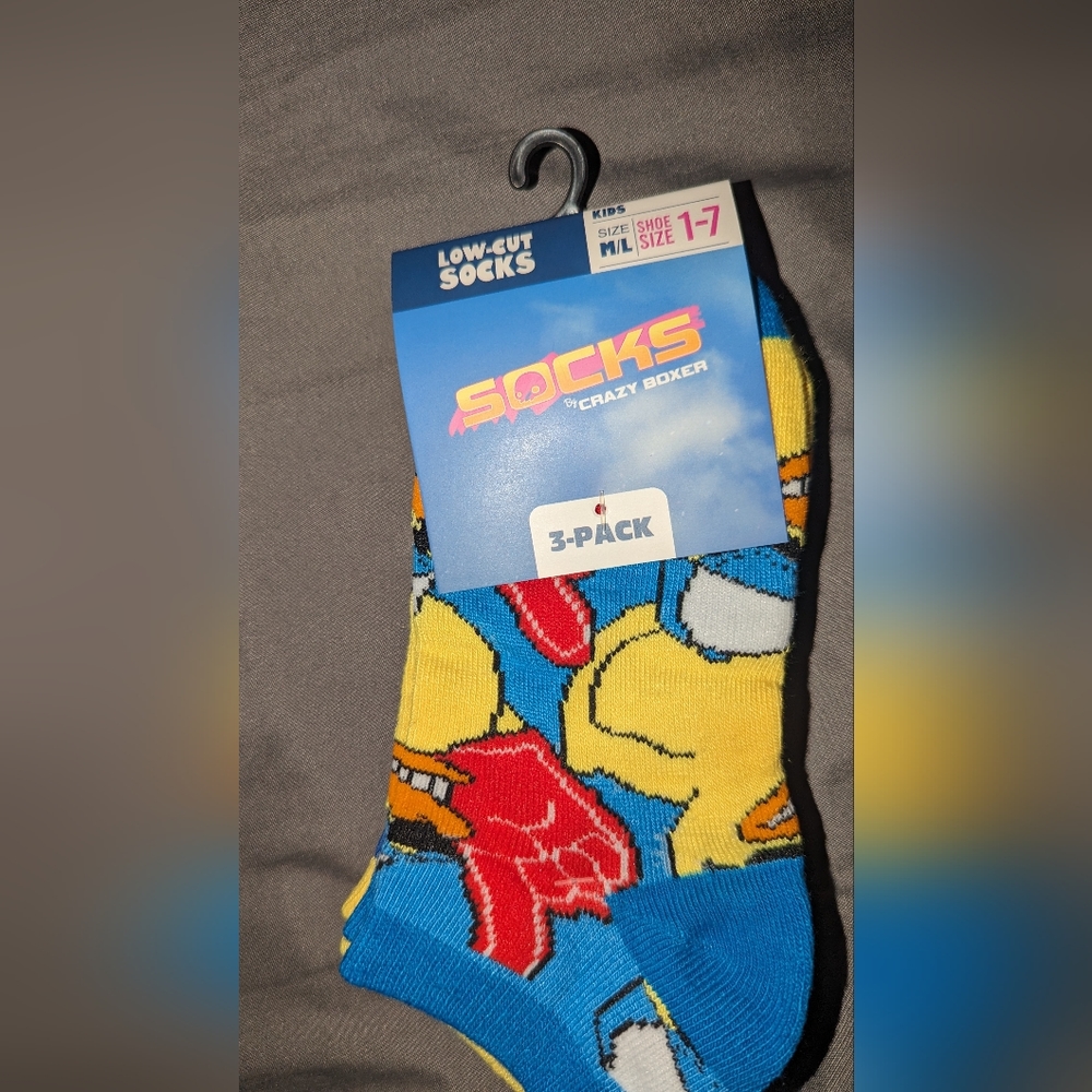 NWT- crazy boxer brand-3pk of low cut socks- colorful- kids size M/L(1-7)